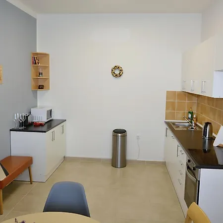 Apartment Aparman Hr&hr Slaný